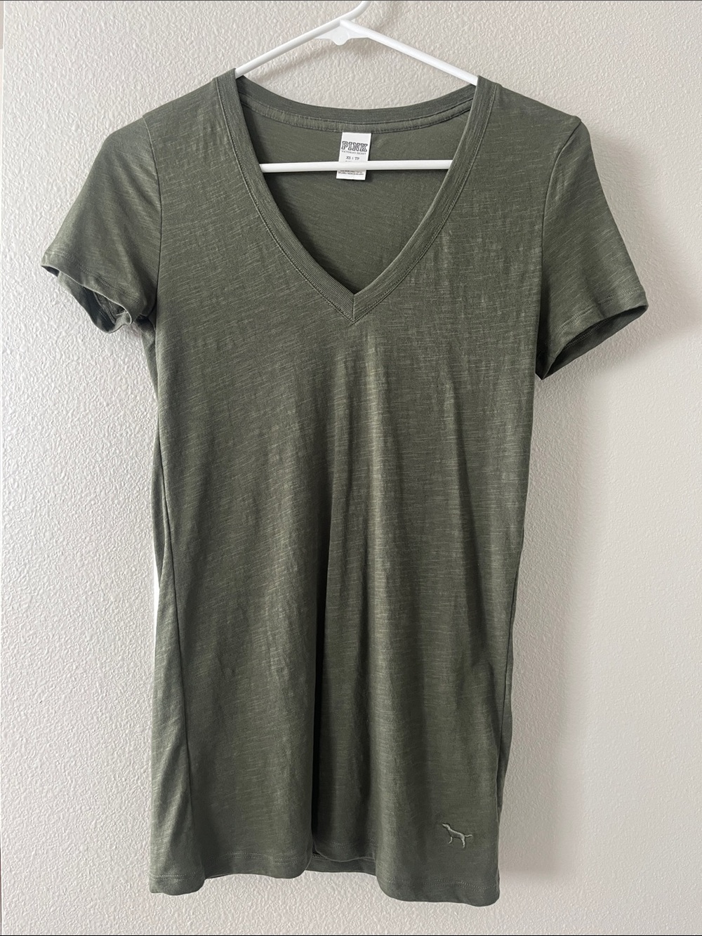 Victoria's Secret Pink v-neck tshirt